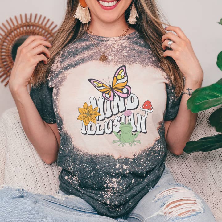 Mind Illusion Bleached Graphic Tee for wholesale by Londas Trendy Tees