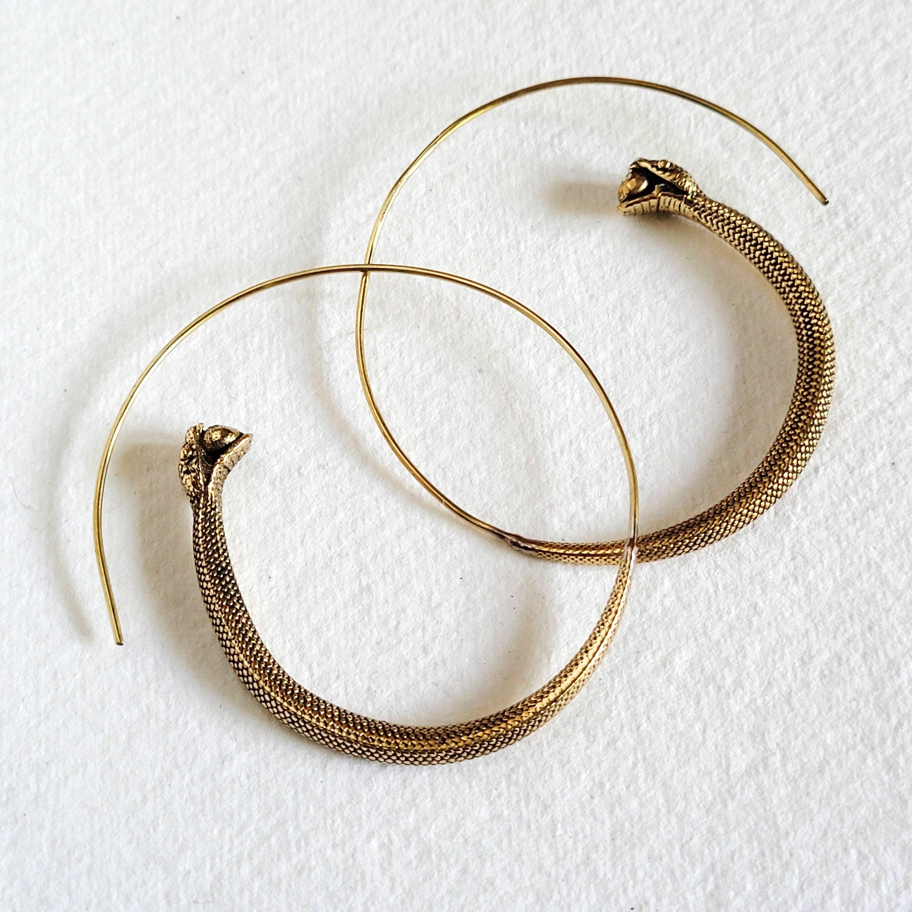Bisjoux - Wholesale Hoop Earrings - Brass cobra snake hoop earrings2