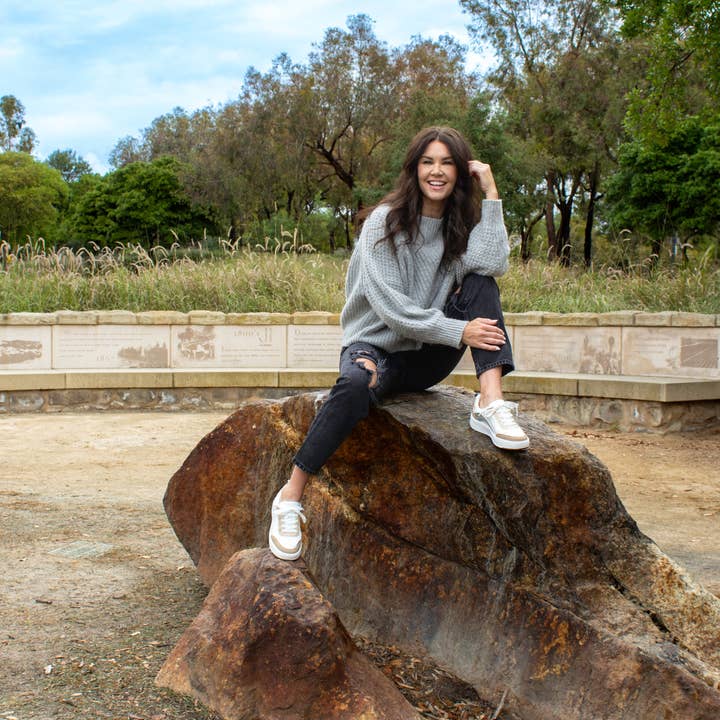 VOLATILE + SBICCA - Wholesale Lifestyle Sneakers - Women's - SLOANE2