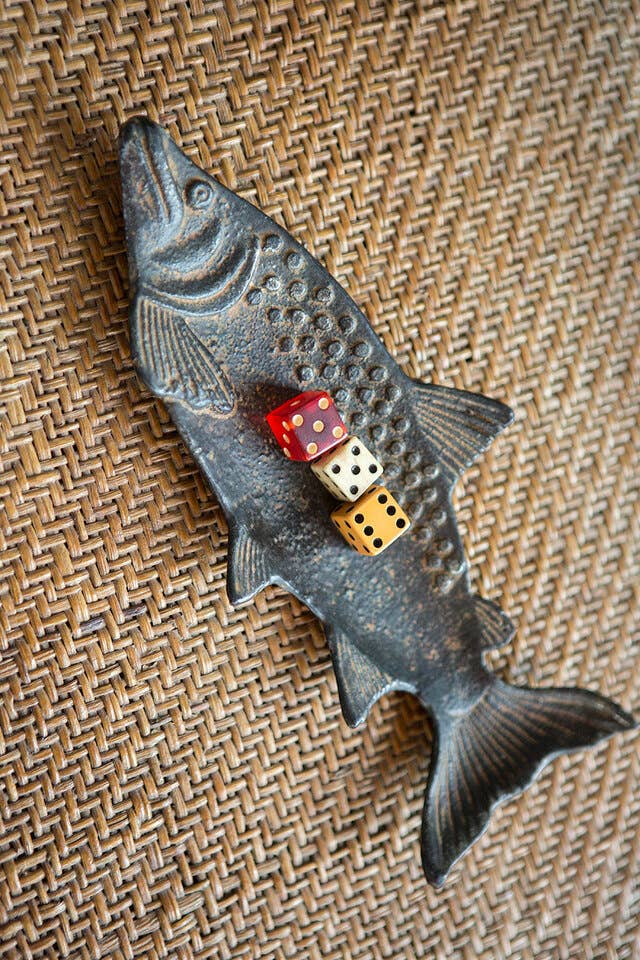 Vagabond Vintage - Wholesale Decorative Plate/Dish/Bowl - Cast Iron Fish Dish2