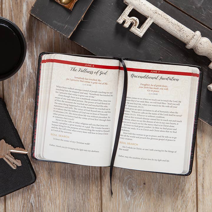 BroadStreet Publishing Group, LLC - Wholesale Religion Book - Jesus in Red (Devotional, Bestseller!)2