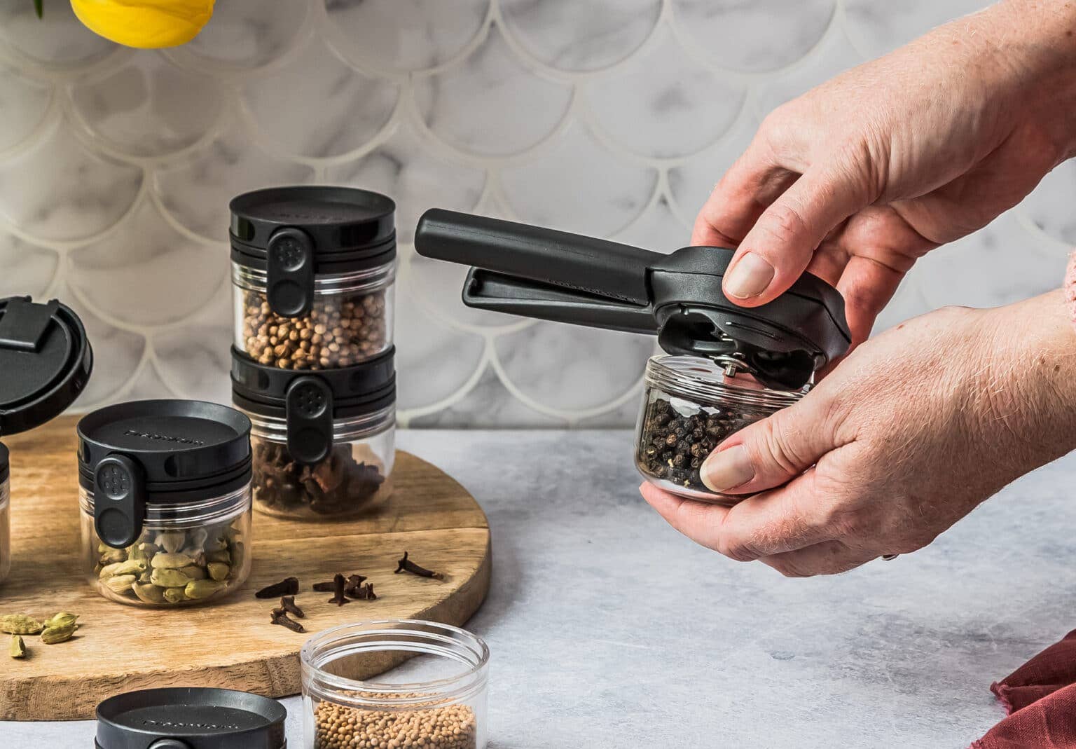 Forma House - Wholesale Kitchen Tool/Gadget - Dreamfarm - Ortwo Lite - Black7