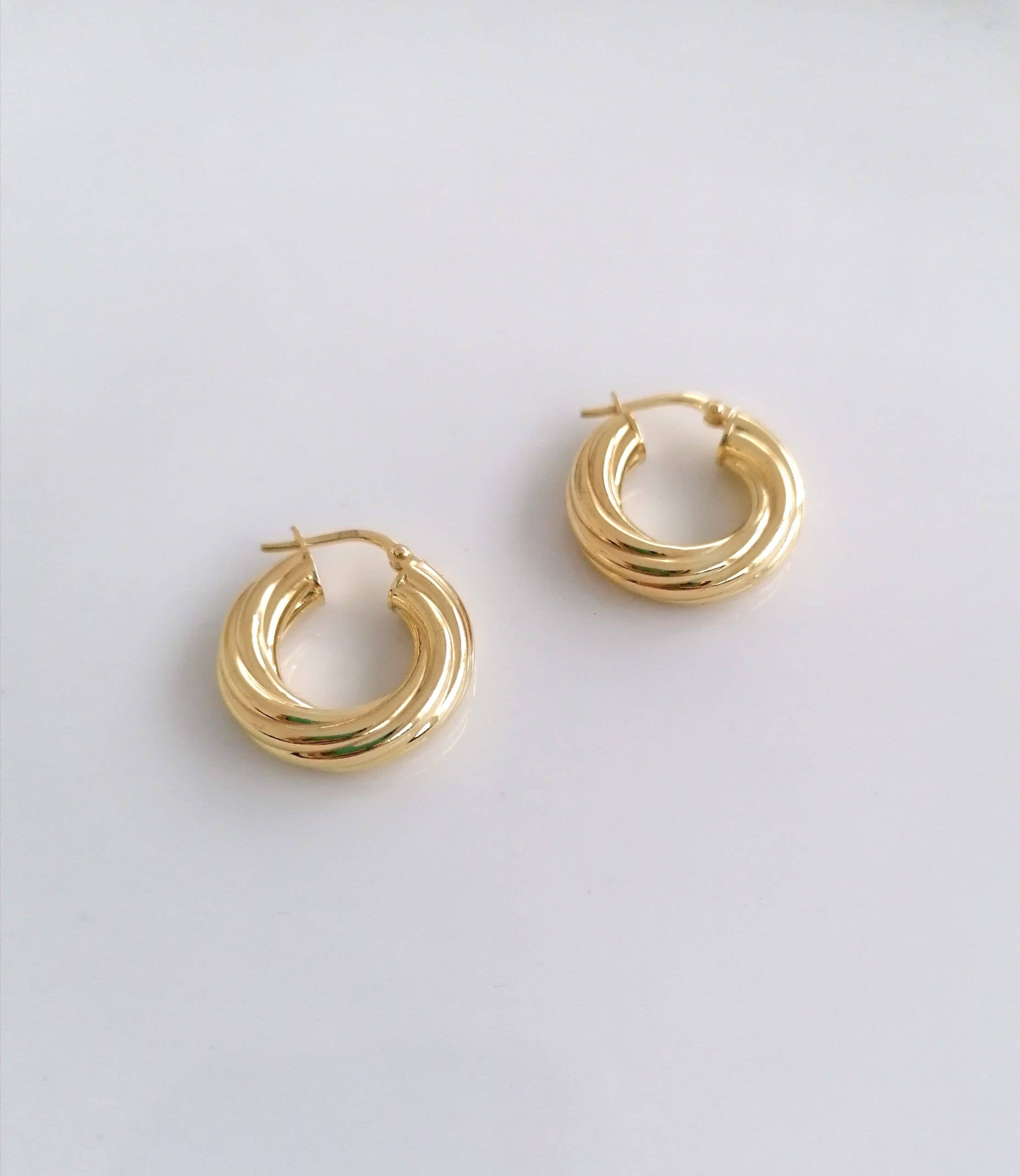 Noon Milan – Großhandel Hoops – Spiral-Ohrringe aus 925er Silber mit Goldbeschichtung