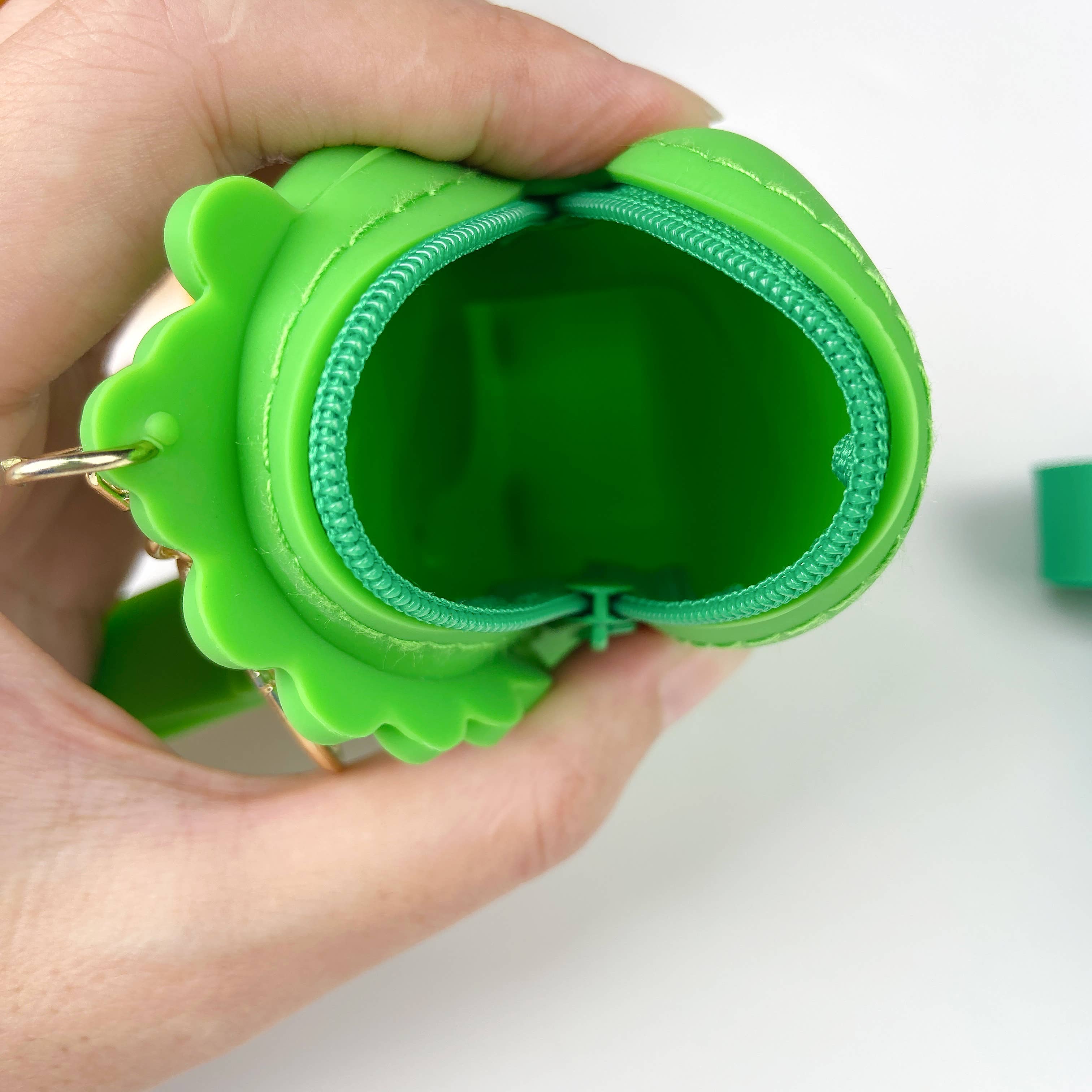 SoapElenGlen – wholesale Keychain – Women's – Dinosaur Coin Purse Pendant Headphone Bag Keychain6