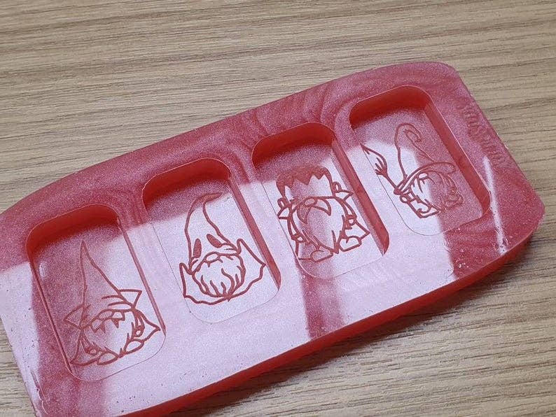 Mr Resin – wholesale Craft supplies – Halloween Gonk / Gnome Wax Melt Silicone Mould - HB Style Size3