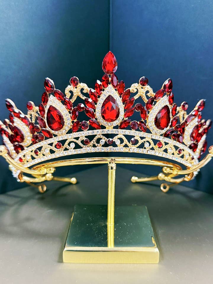Guldkrystaltiara, Prinsessekrone, Bryllupsrubindiadem for engroshandel hos Happy Dream Gifts