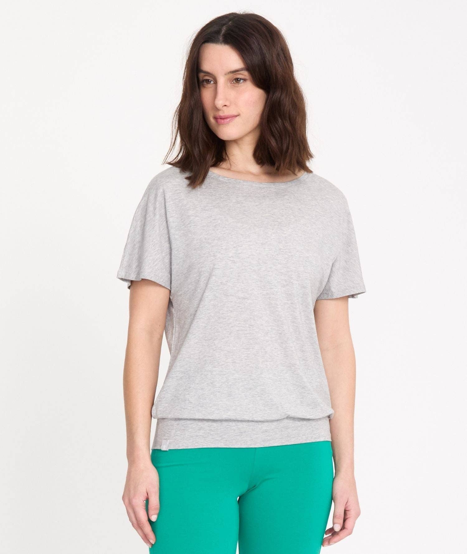 Yoga Searcher - Wholesale T-Shirt - Women's - MEDE - Lyocell T-shirt22