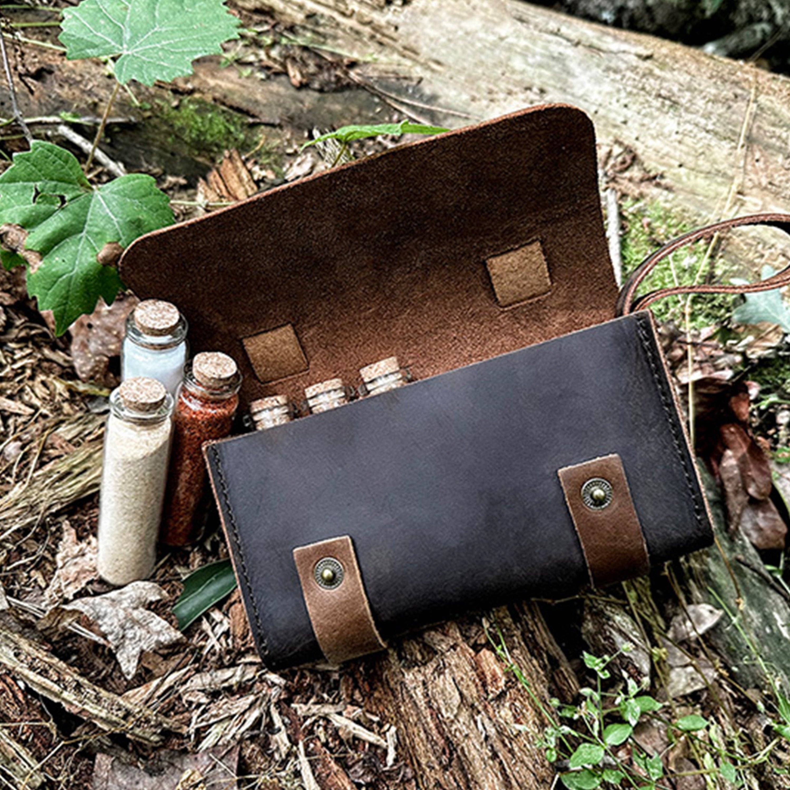 BattlBox - Wholesale Spice Rack - Spice Holder Travel Spice Pouch Leather Spice Wallet w/ Jars7