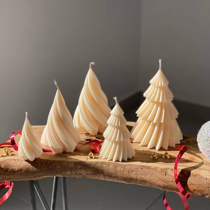 Scent Stories - Vendita all'ingrosso Candele regalo - Merry Christmas Tree - Candela alla miscela di soia - Candela festiva
