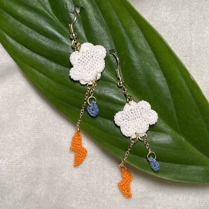 Boucles d'oreilles Pluie et Nuage pour la vente par Miss Peachy