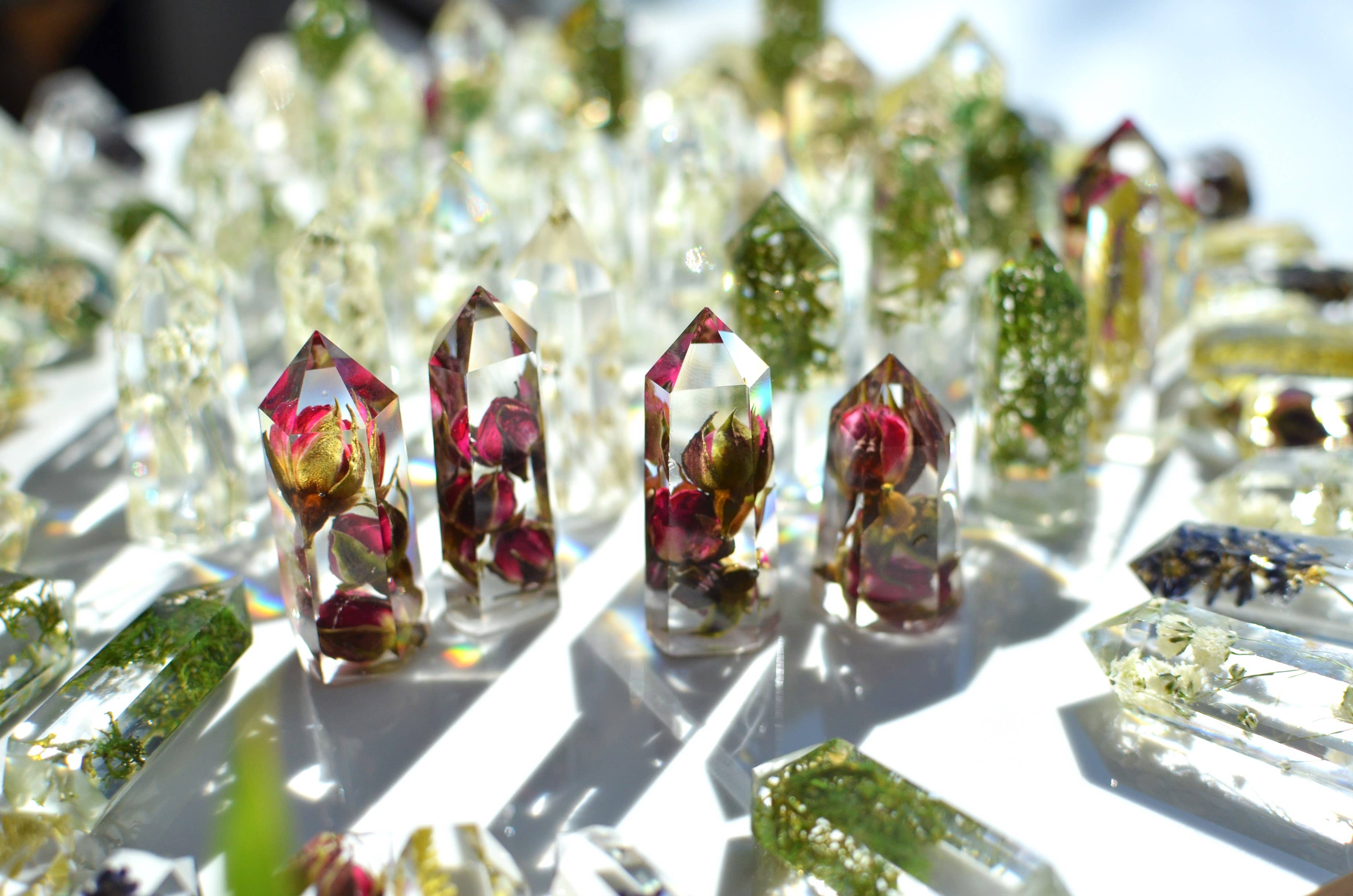 Eight Acorns Floral Preservation - Wholesale Decorative Tabletop Object - Mini floral crystal tower obelisk - desk décor0