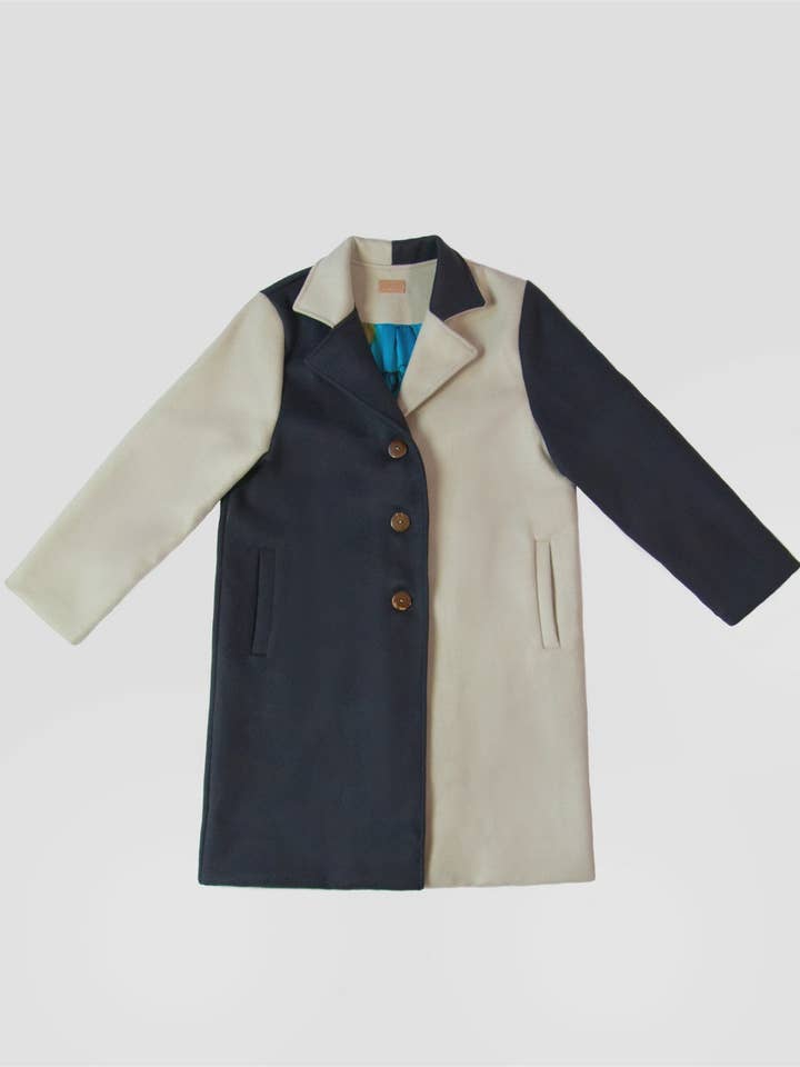 The House of Magsarili - Wholesale Coat - Women's - The Essential Coat: Elevate Your Everyday17