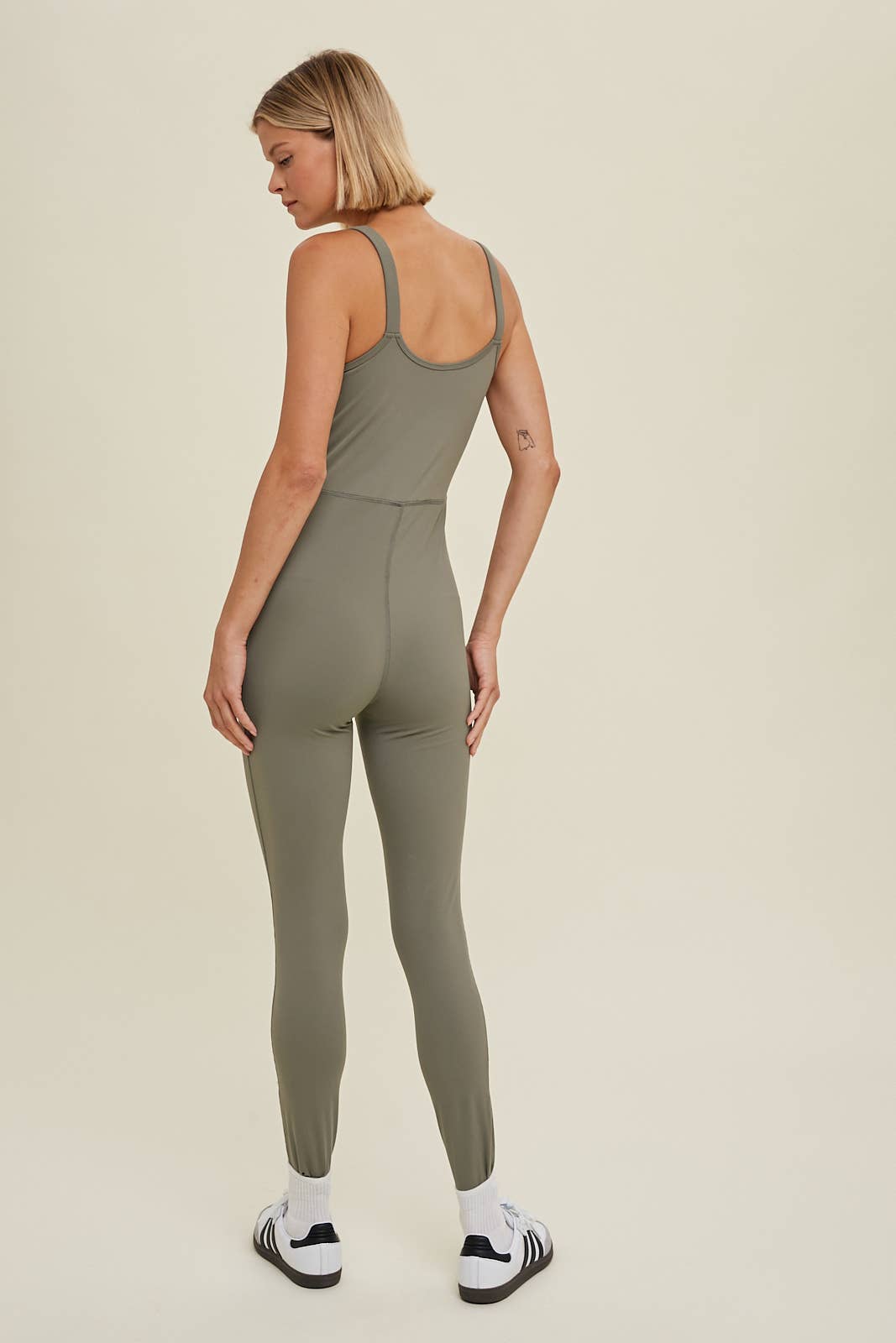 Wishlist Apparel – Engroshandel Jumpsuit - Dame – NYLON-SPANDEX STRIKKET JUMPSUIT/WL23-79816