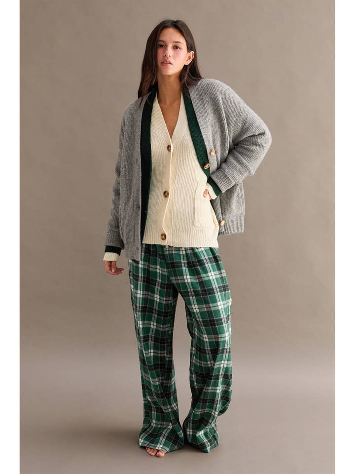 Oversized Sweater Cardigan With Front Pockets for wholesale by HYFVE