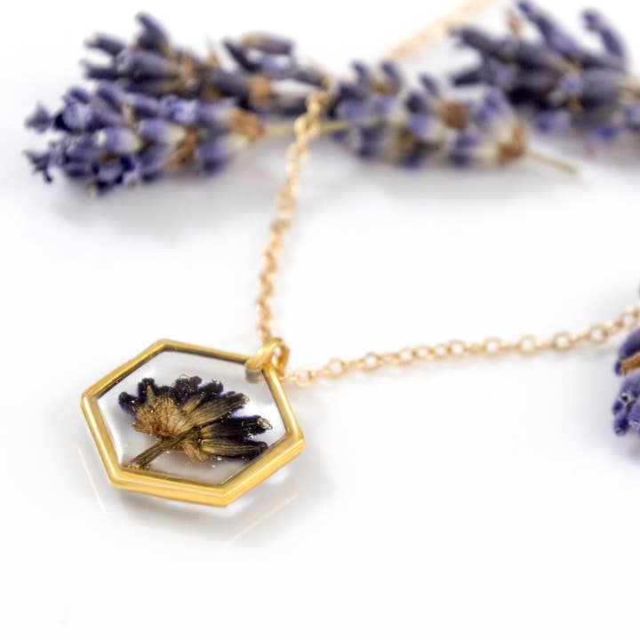 LUTHIEN hexagon necklace with real dried lavender for wholesale by Allie and Posie