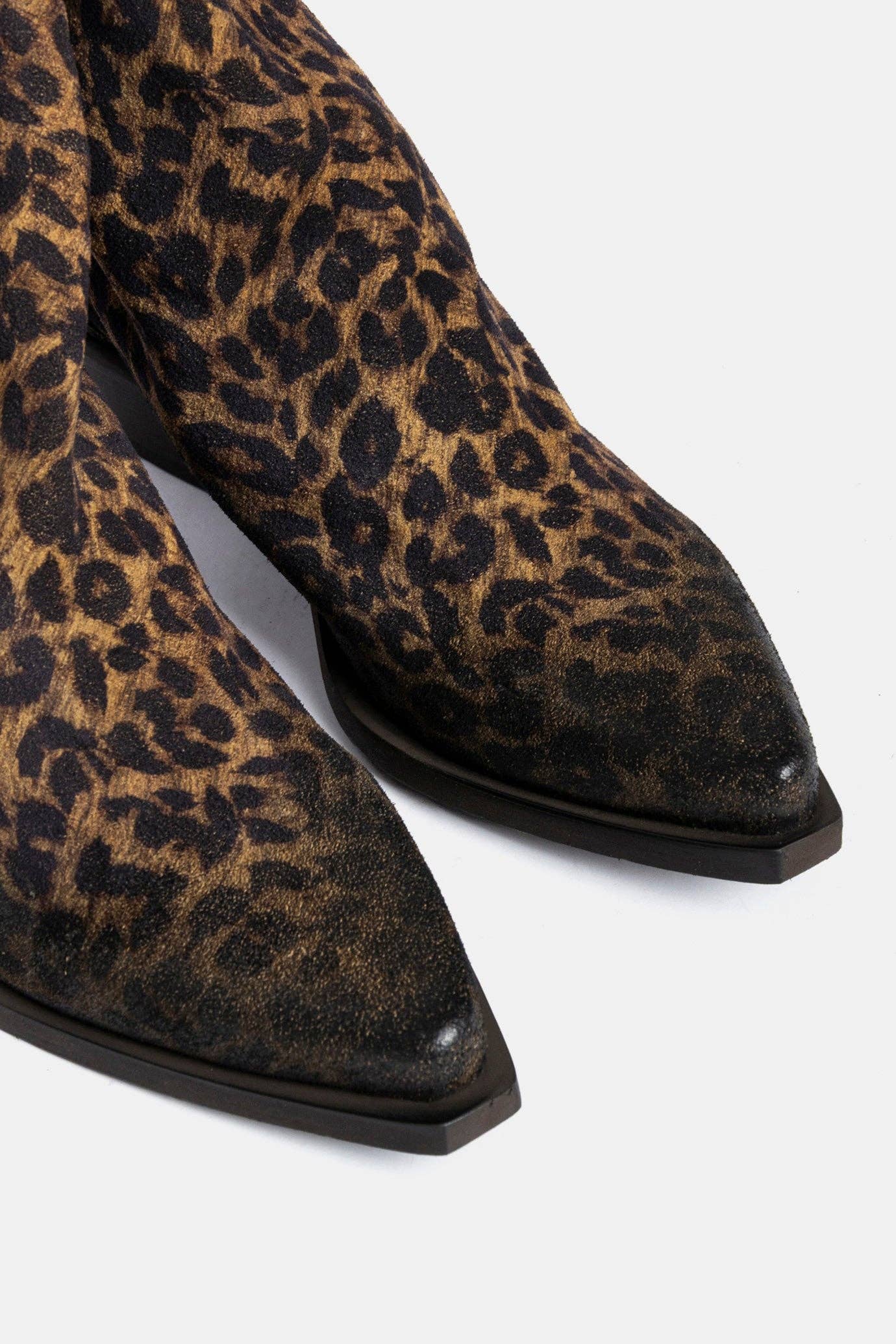 METISSE - Wholesale Booties - Women's - Taupe printed suede Texan ankle boots DX22156