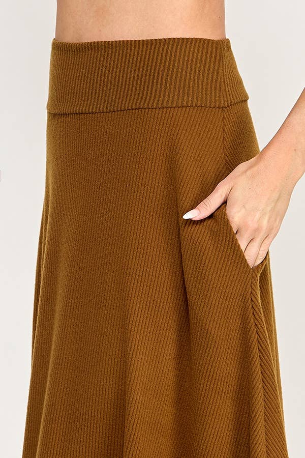 Chris & Carol Apparel - Wholesale Skirt - Women's - GOLD012S-POKET1