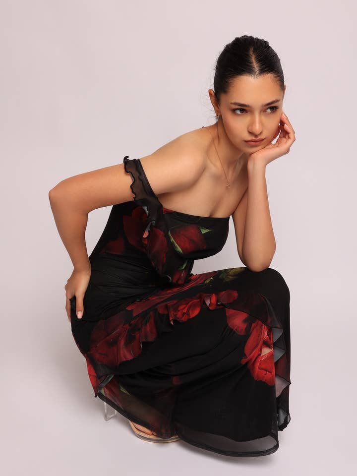 Asymmetrische Maxi-jurk met Rozen en Ruches voor wholesale door Viviara