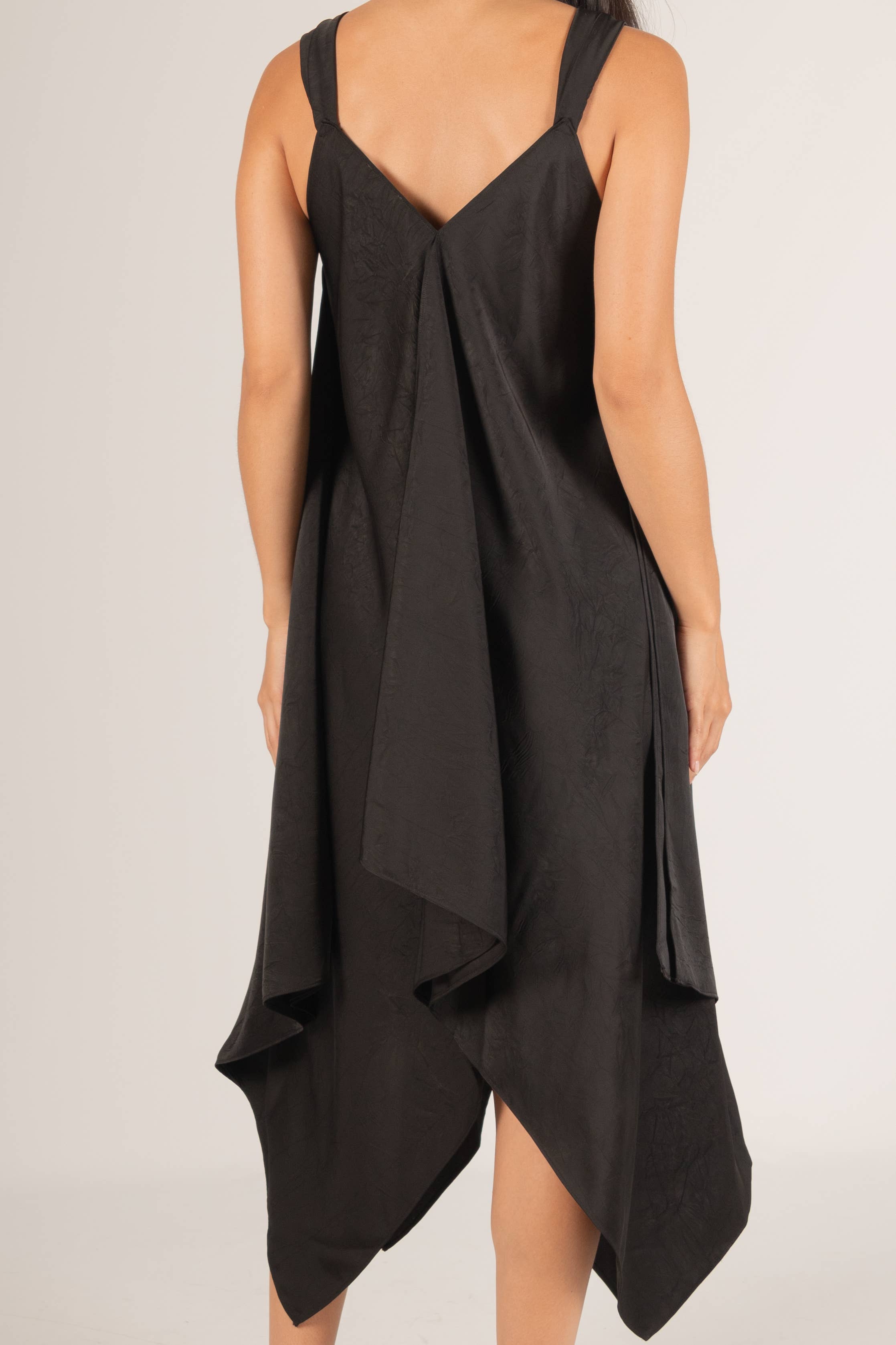 Before You Collection - Wholesale Dress - Women's - Textured Satin V-Neck Sharkbite Hem Dress8