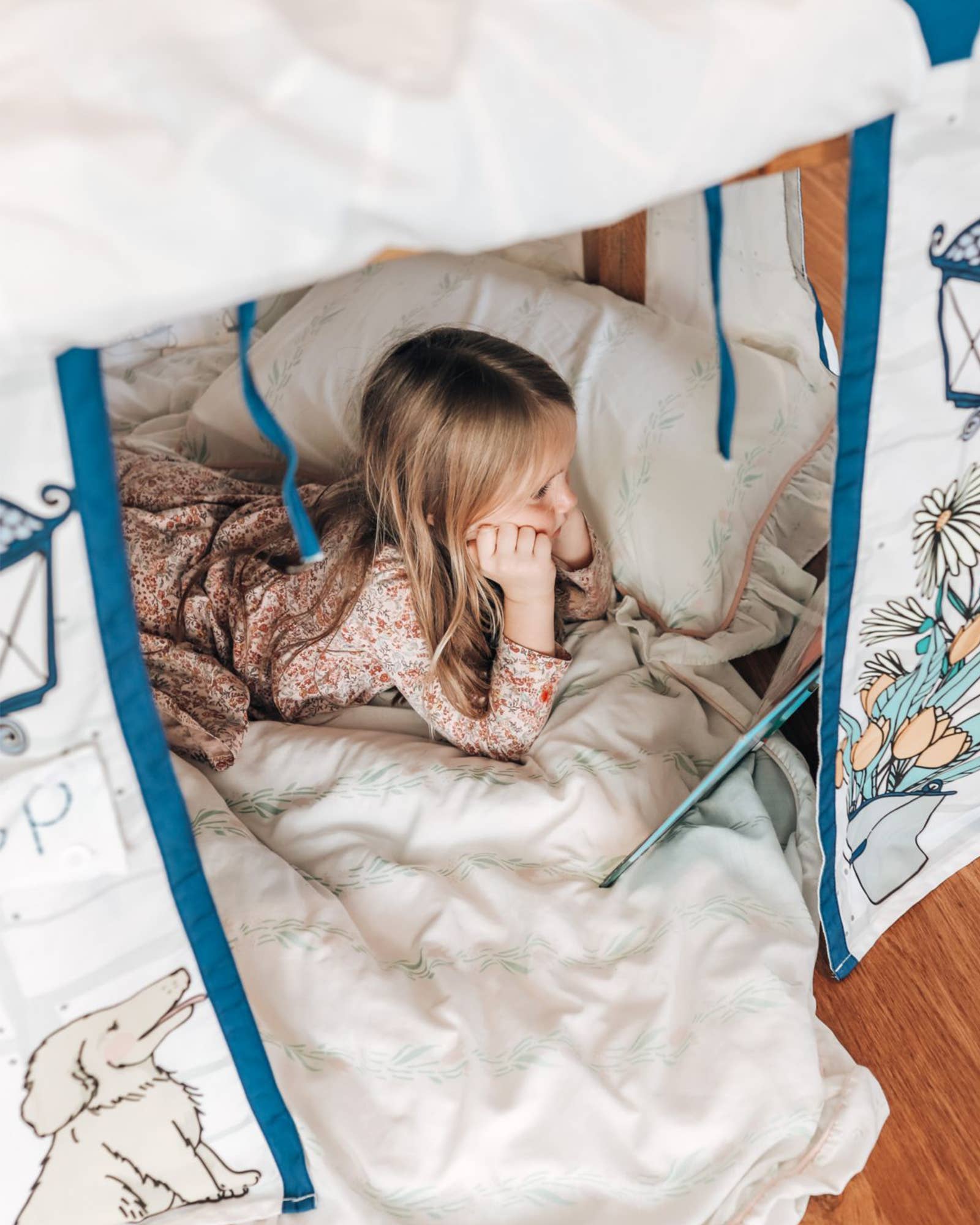 Petite Maison Play - Wholesale Tent - Kids - Petite Shop Table Tent Cubby5