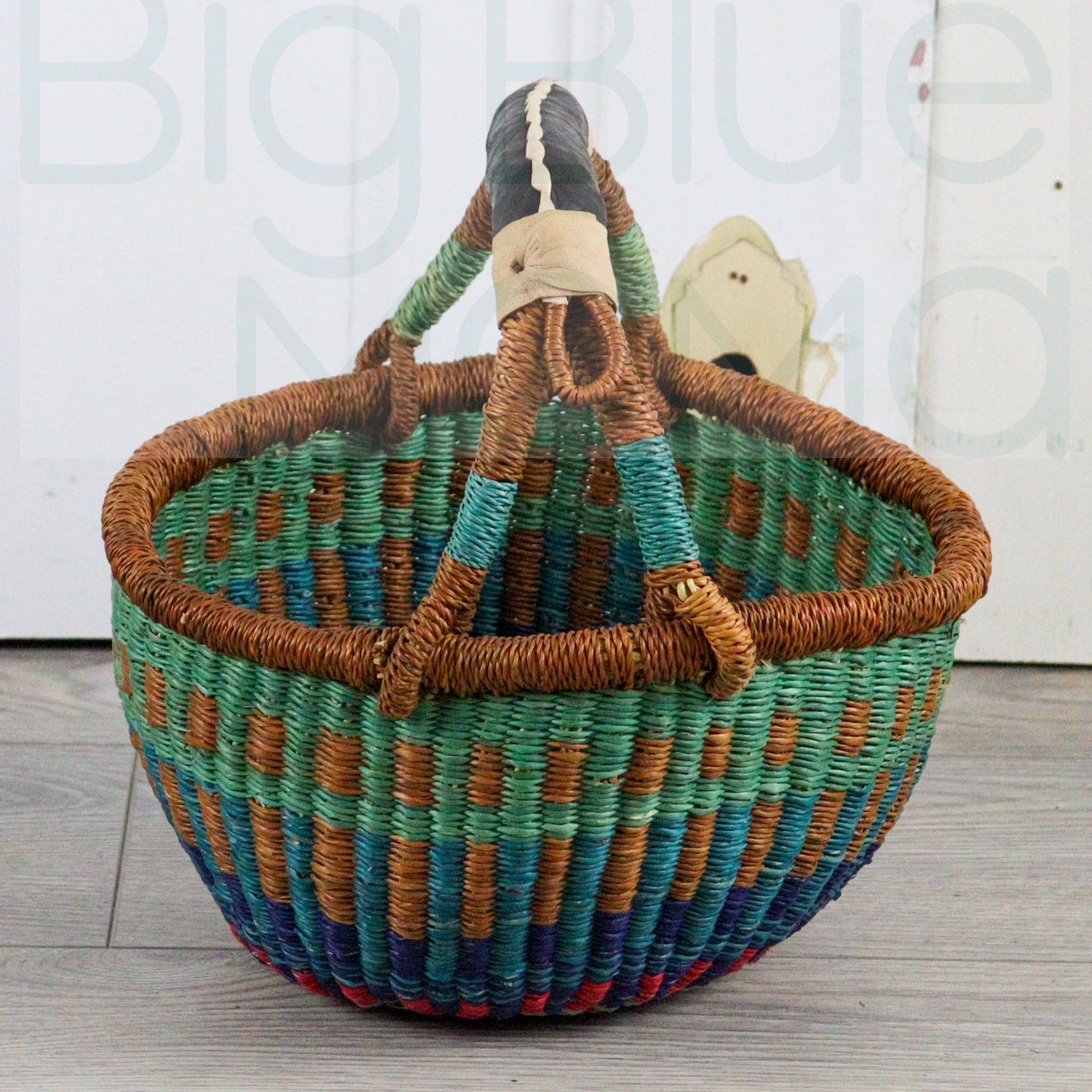 Big Blue Moma - Wholesale Basket - Round Small - Traditional Palette25