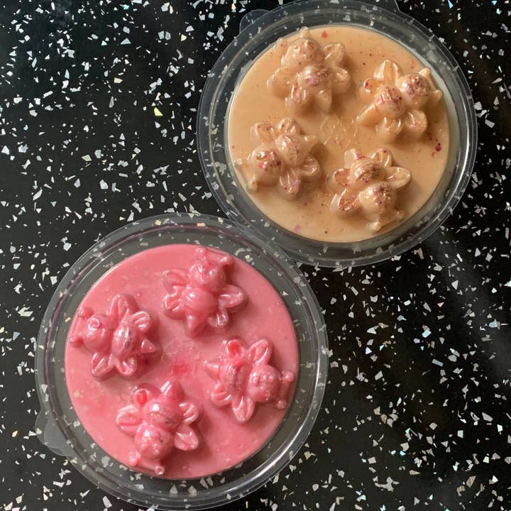 Bee Wax Melt Clamshell Kies je geuren voor wholesale door MHC Scents and Home