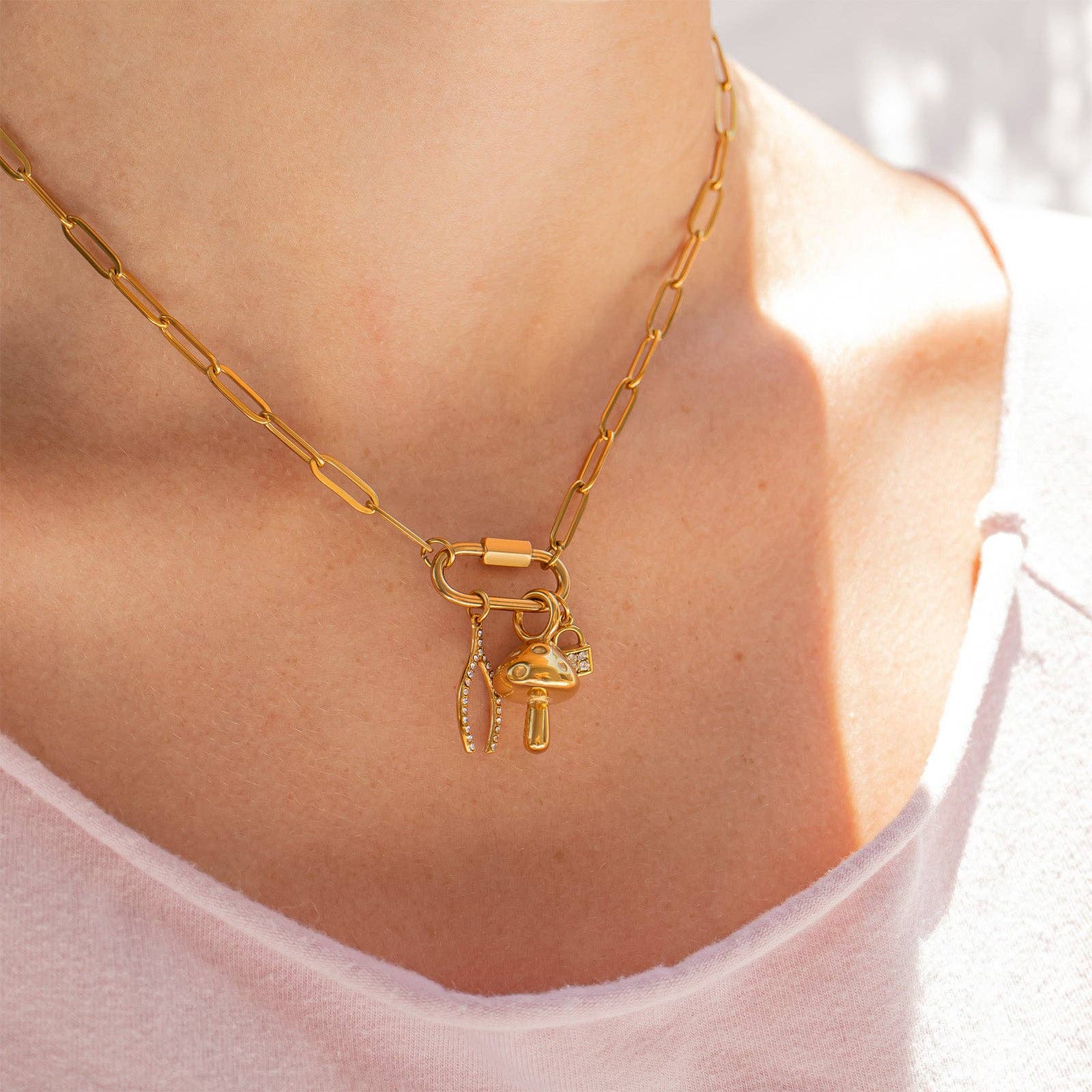 WJW – wholesale Kedjehalsband – 18K guld PVD-pålägg pappersklämma med karbinhake halsband14