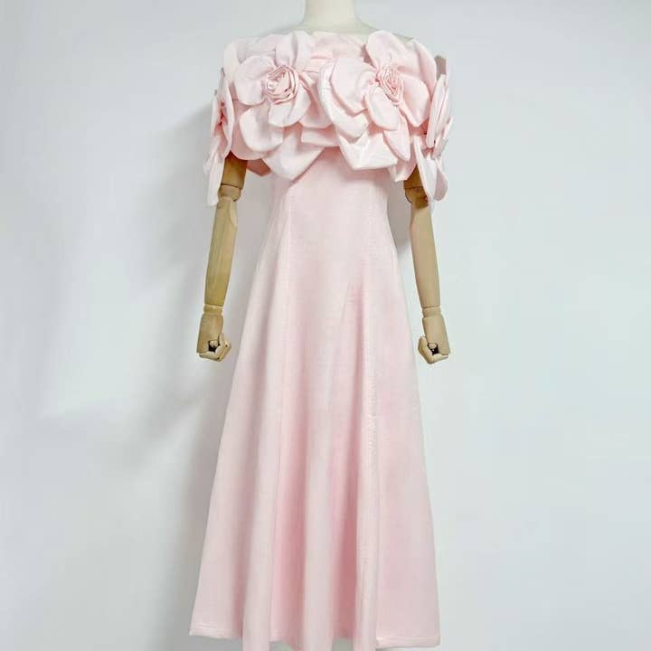 Productseeker - Wholesale Skirt - Women's - DR493 Elegant A-Line Skirt with 3D Floral Slim Fit Design24