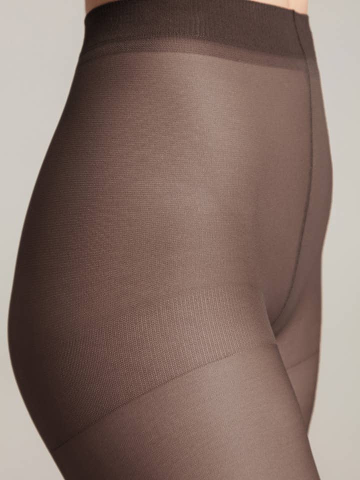 Conte Elegant – Engroshandel Tights - Dame – Strømpebukser Conte Nuance 20 Den - Forstærkede Shorts20