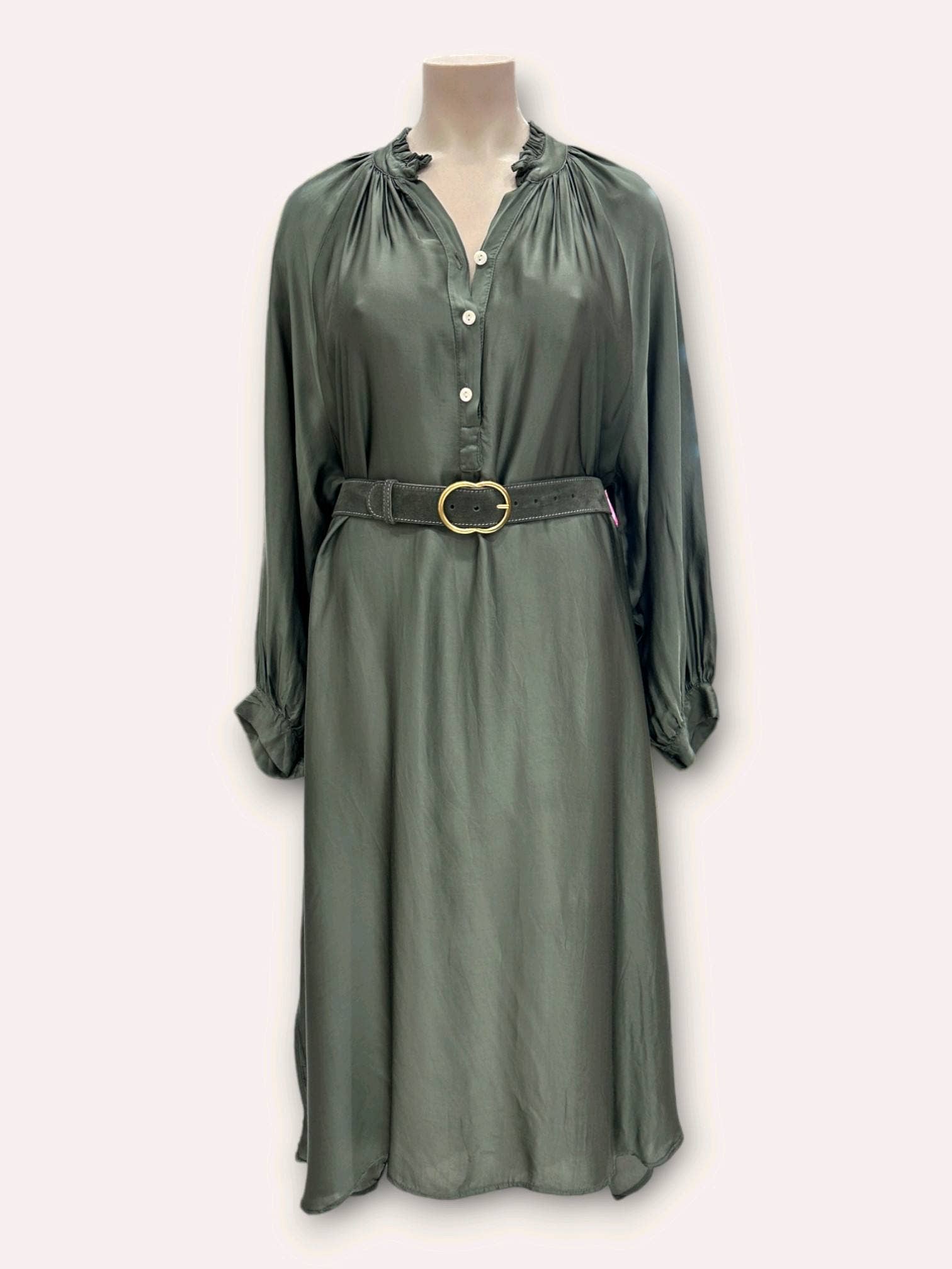 C'MELODIE - Wholesale Jurk - Dames - Grote Maat - Vloeiende jurk met lange mouwen1