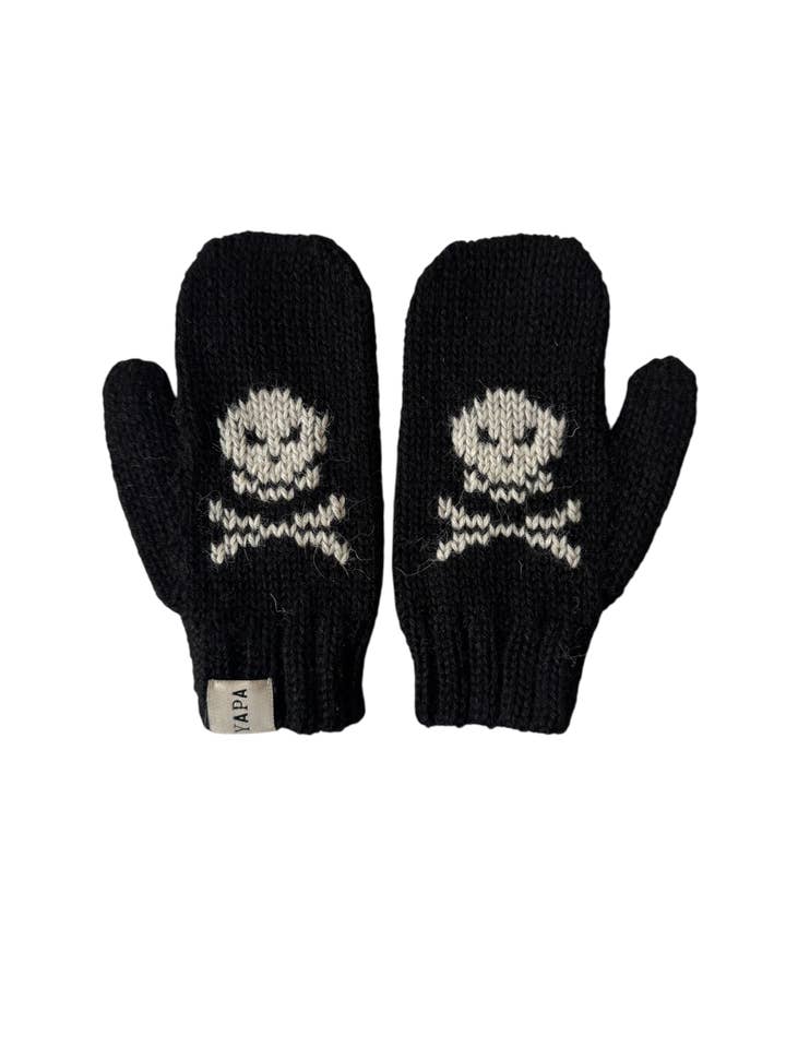Kids Alpaca Mittens Skull and crossbones for wholesale by YAPA
