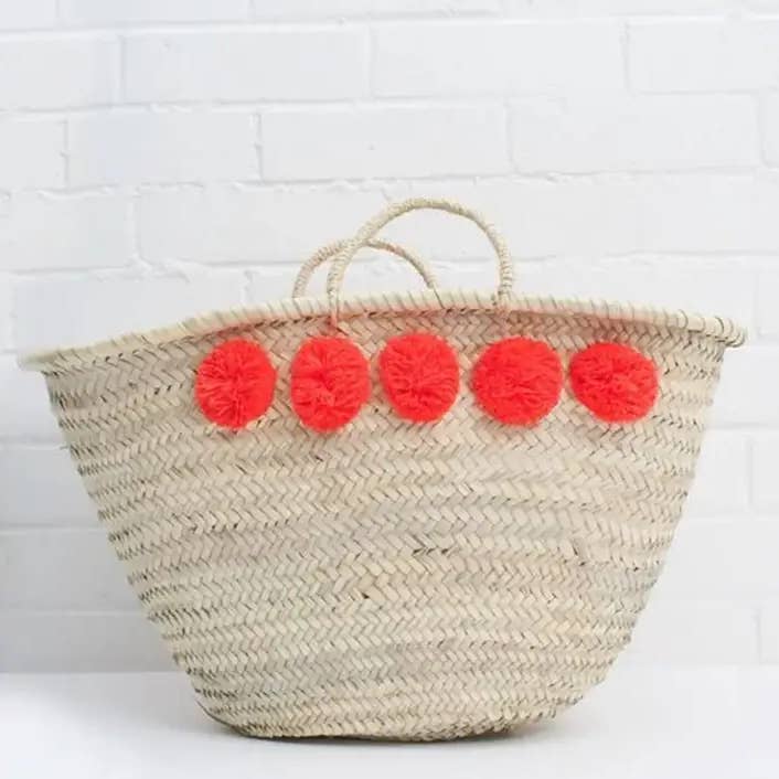 HandmadeBestSeller - Wholesale Strandtas - French Market Basket, rieten zak met pompons5