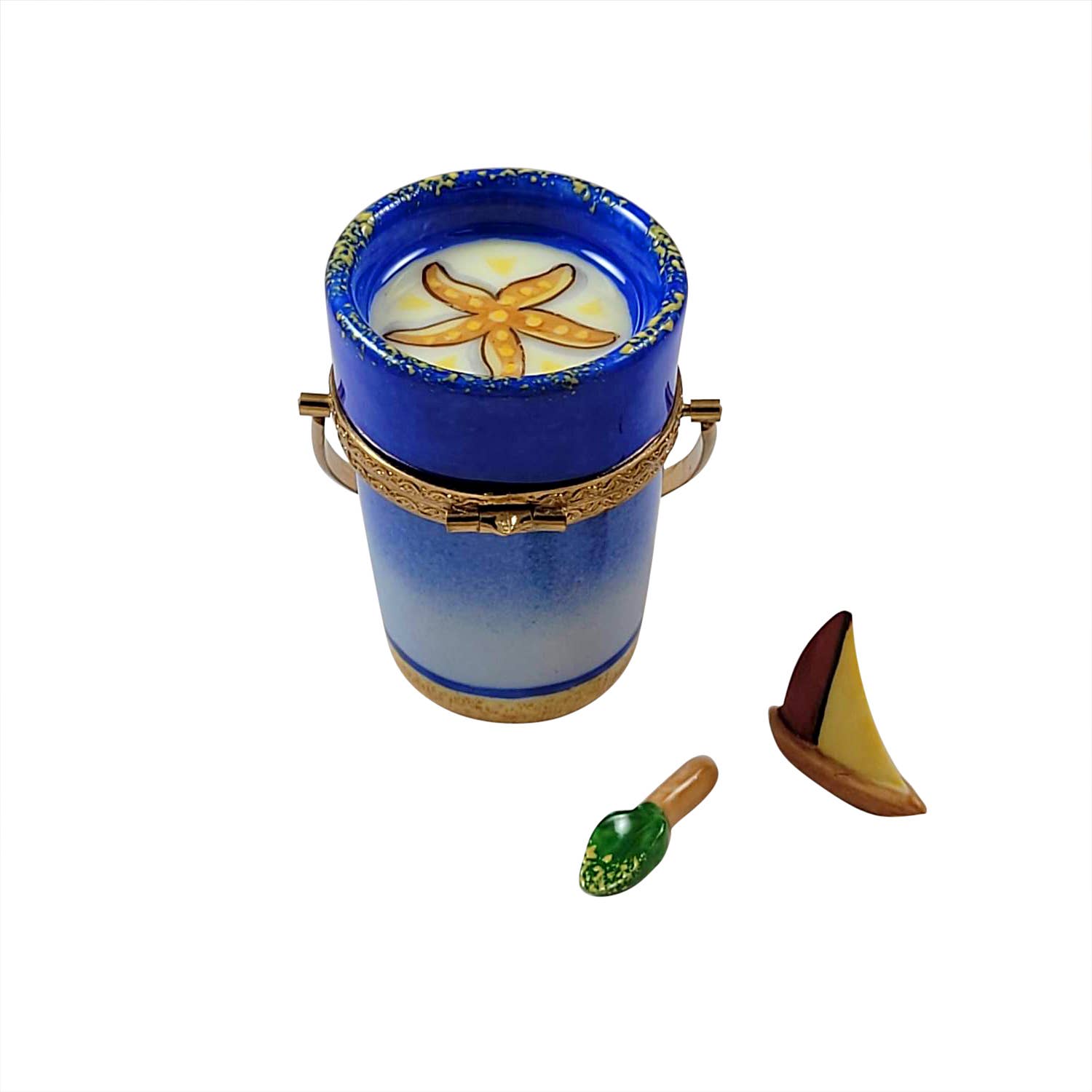 Rochard - Wholesale Decorative Tabletop Object - Beach Pail W/Sailboat & Shovel