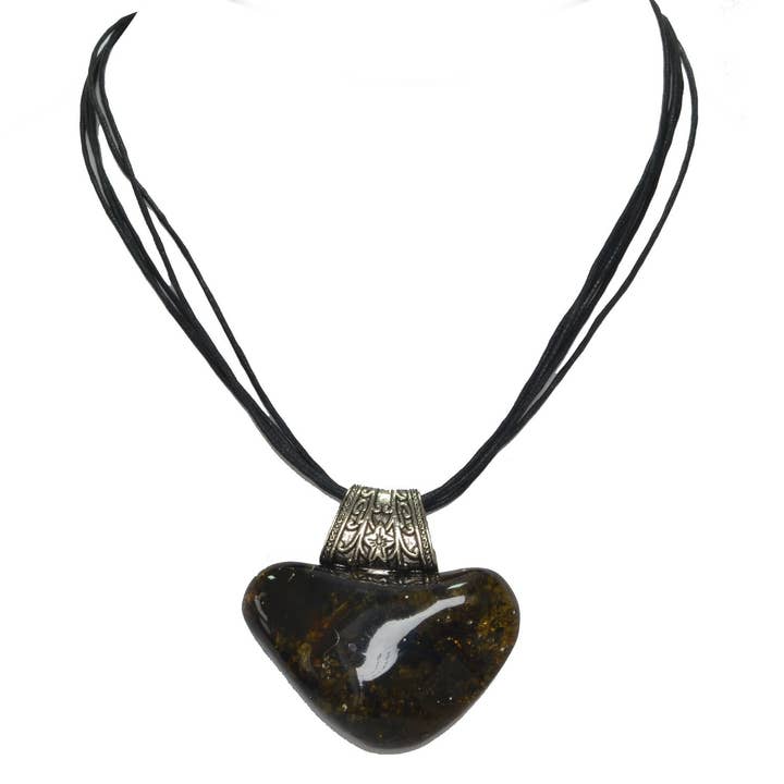 Colar na pulseira de couro para adulto com pingente de âmbar verde polido por atacado de The Natural Amber