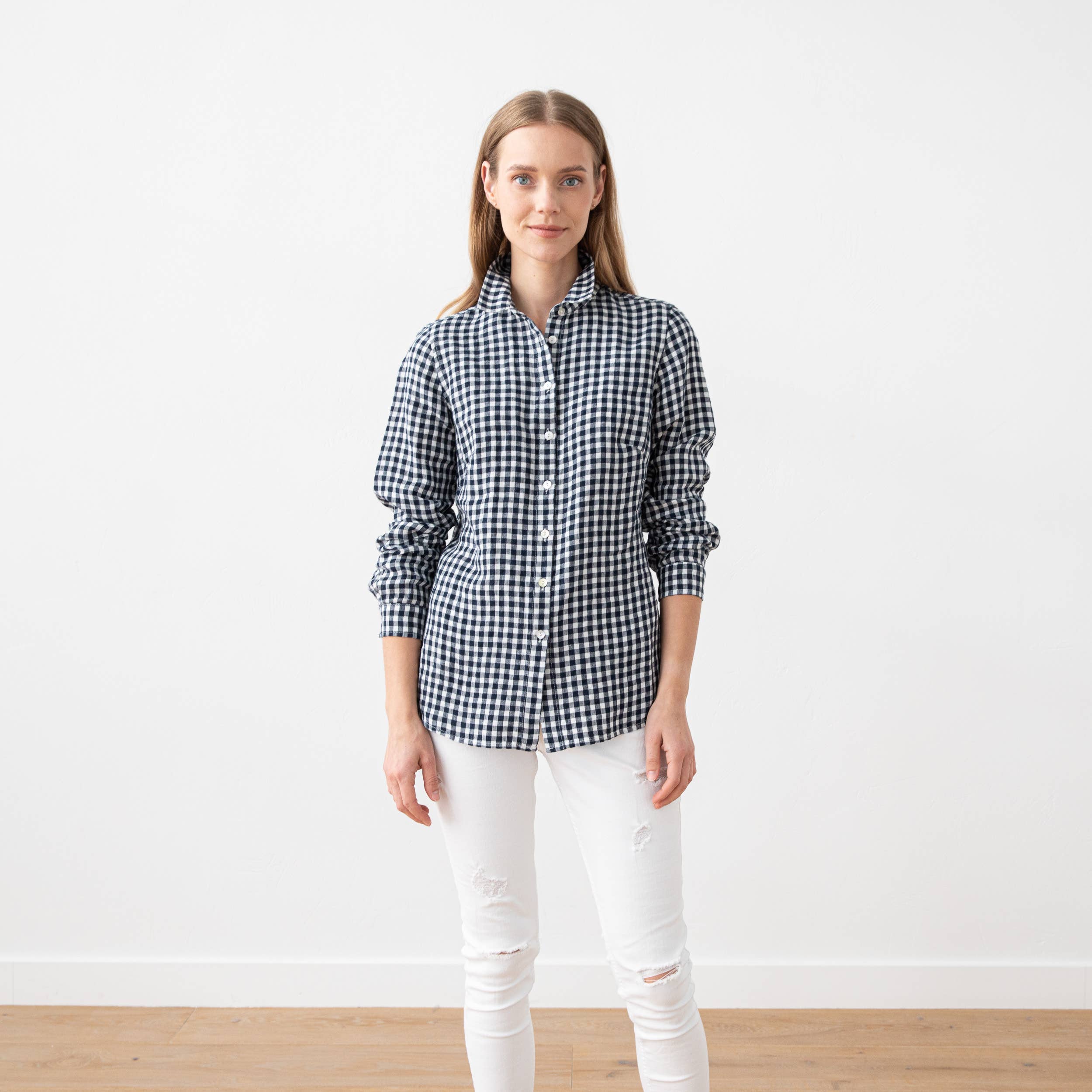 LinenMe - Vente Chemise à col boutonné – femme - Chemise en lin bleu marine à carreaux Ernesto5