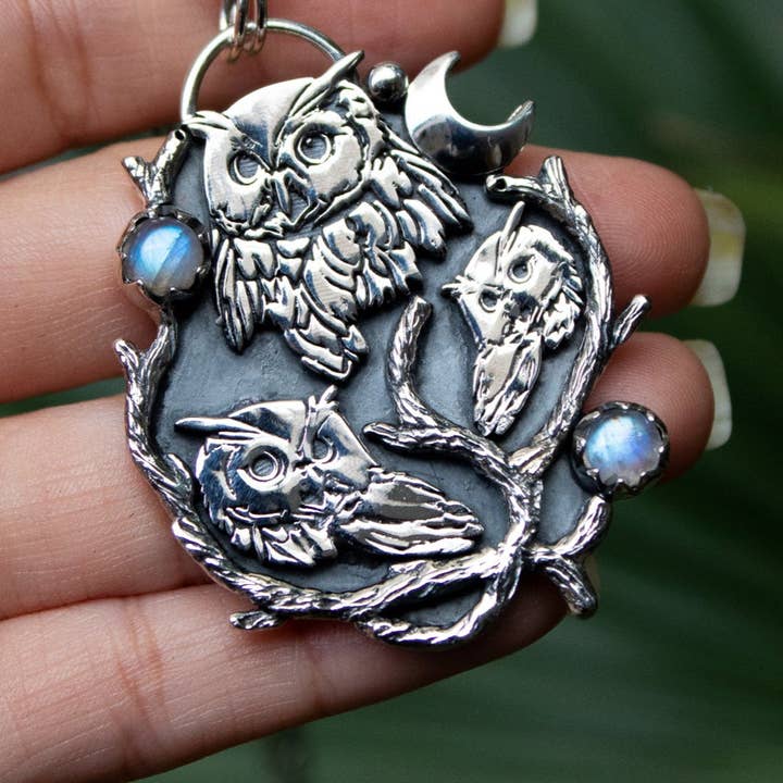 Ambra Jewels - Wholesale Individual charm/pendant - Night's Watch: Three Owls and Moonstone Pendant AP-70434