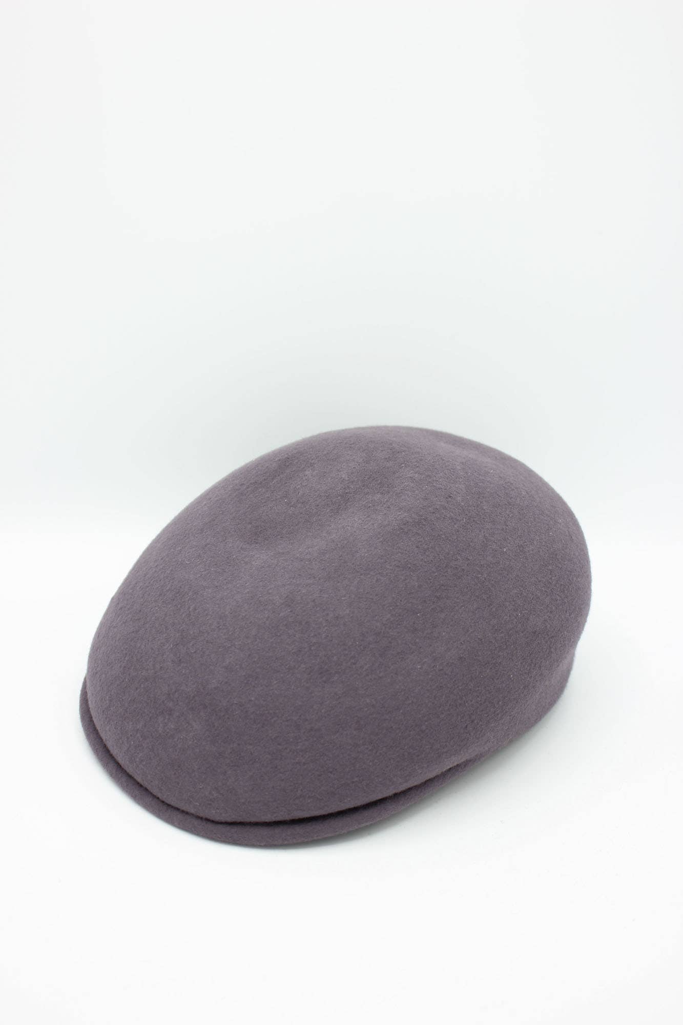 Hologramme Paris – Engroshandel Newsboy/schoolboy hat - Unisex – Klassisk italiensk ensfarvet uldhue med kuppelform18