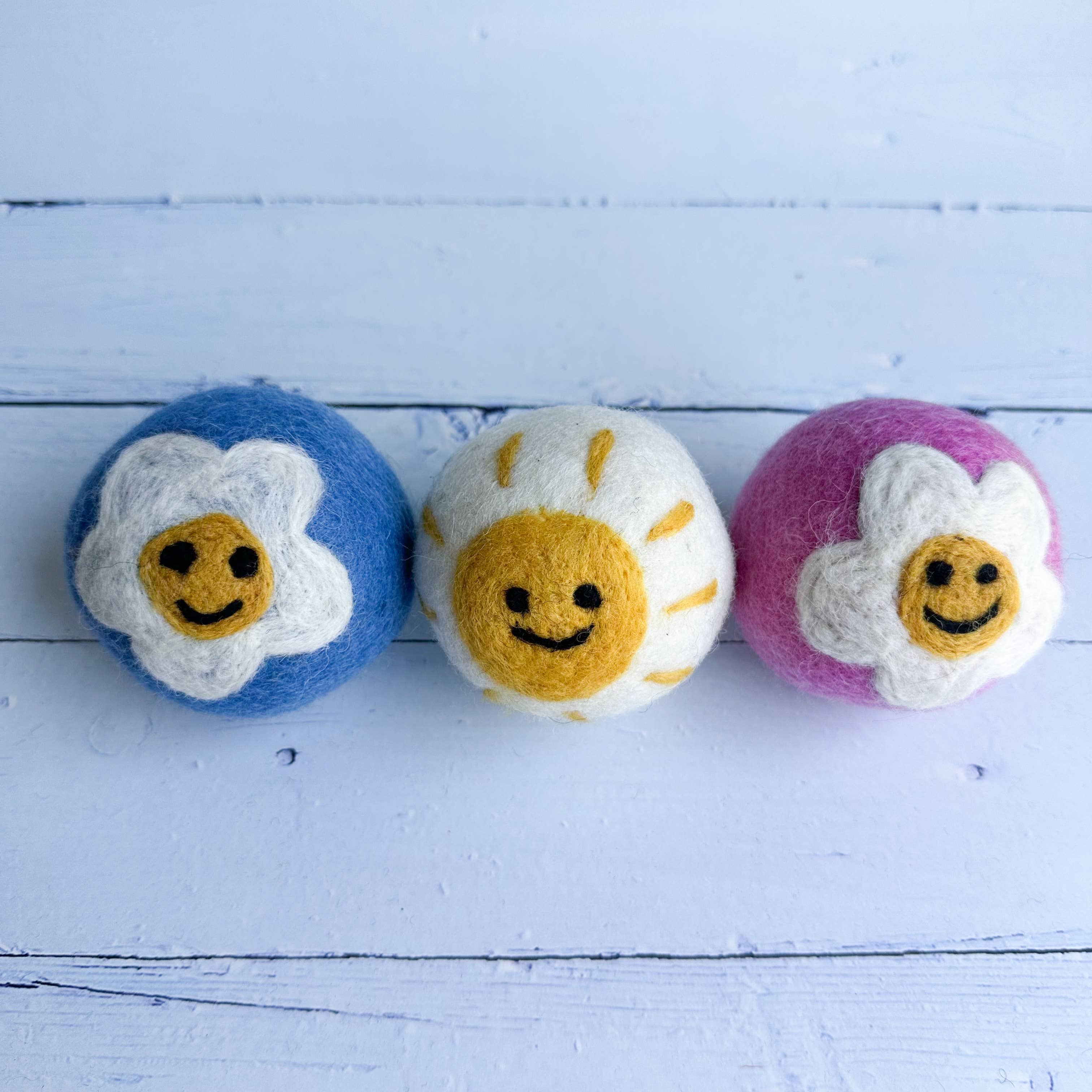Sewing Seeds Play - Wholesale Dryer balls - Sunny Days Design Felt Dryer Ball - Set Of 3 0