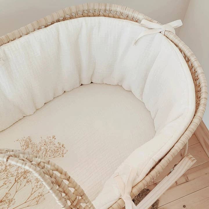 Les p'tites Merveilles de Bérénice - Wholesale Bassinet - Baby - Baby bassinet and complete lining in ecru organic cotton double gauze