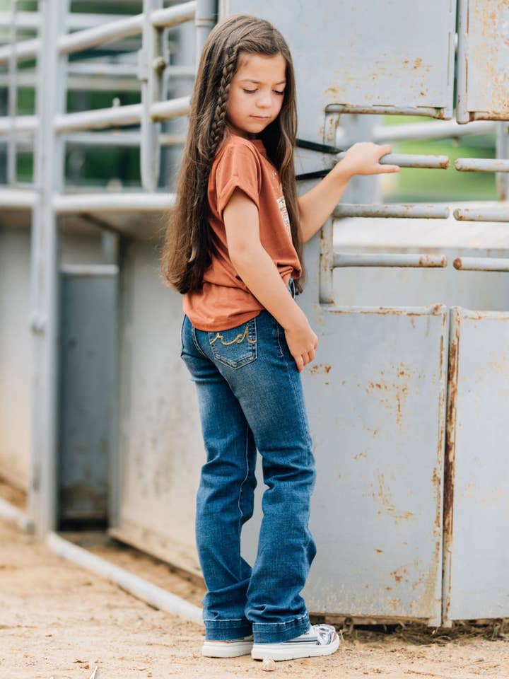 DENIM DROIT SIGNATURE *JEUNESSE* pour la vente par Ranch Dress'n