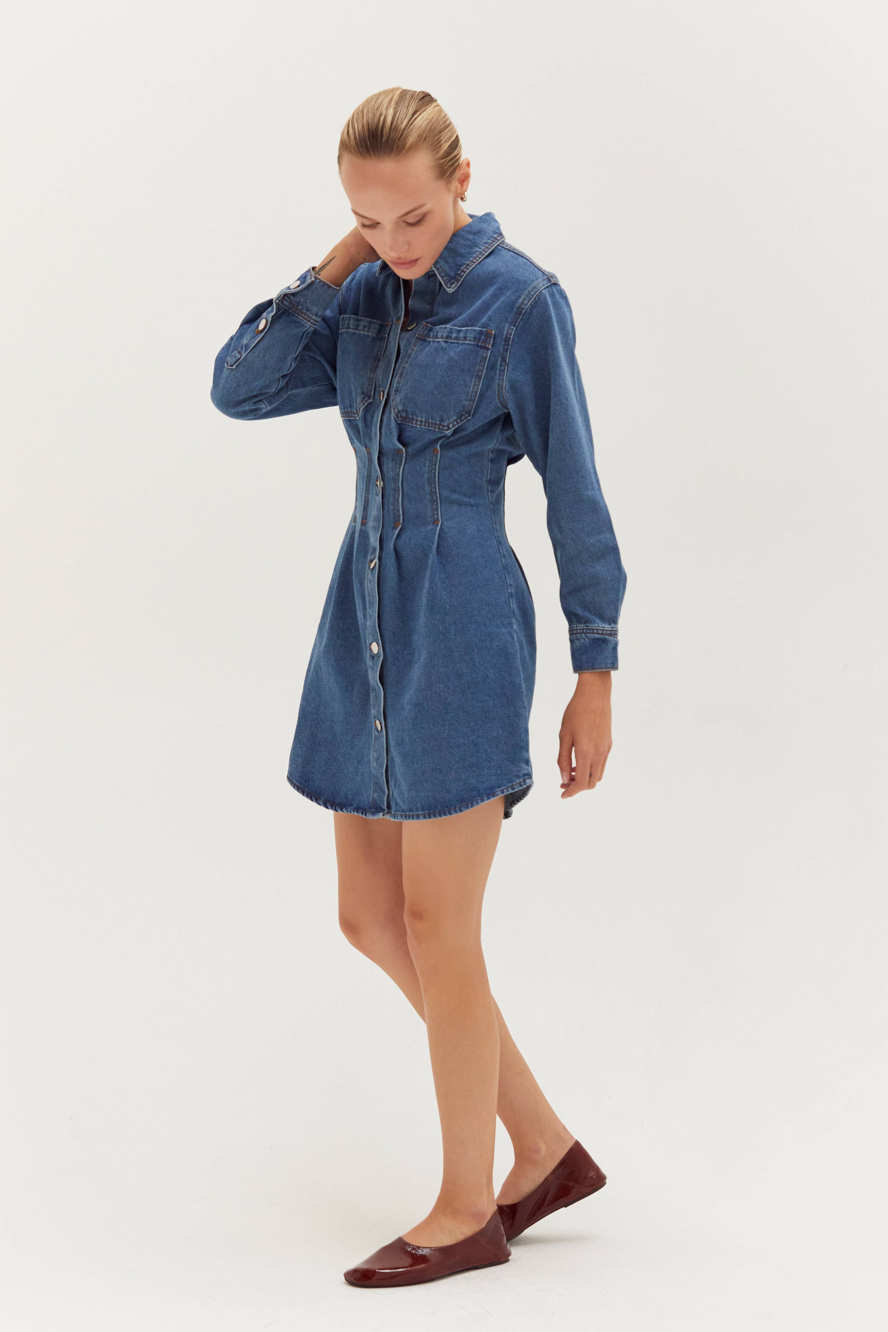 BLEU DENIM CD8796 - Robe Mini en Jean Zae avec Détail de Taille Corset en vente sur Faire1