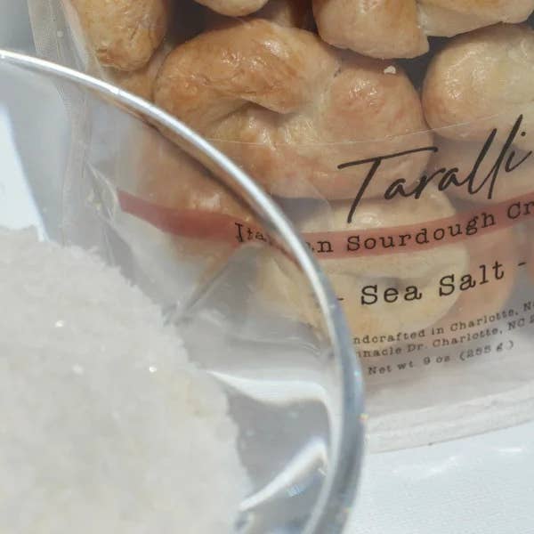 Mano Bella Artisan Foods - Wholesale Crackers - Taralli Crackers - Sea Salt3