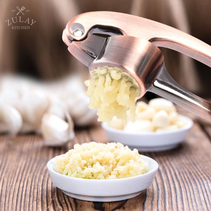 Zulay Kitchen – wholesale Kitchen tool/gadget – Premium Garlic Press with Soft Easy-Squeeze Ergonomic Handle2