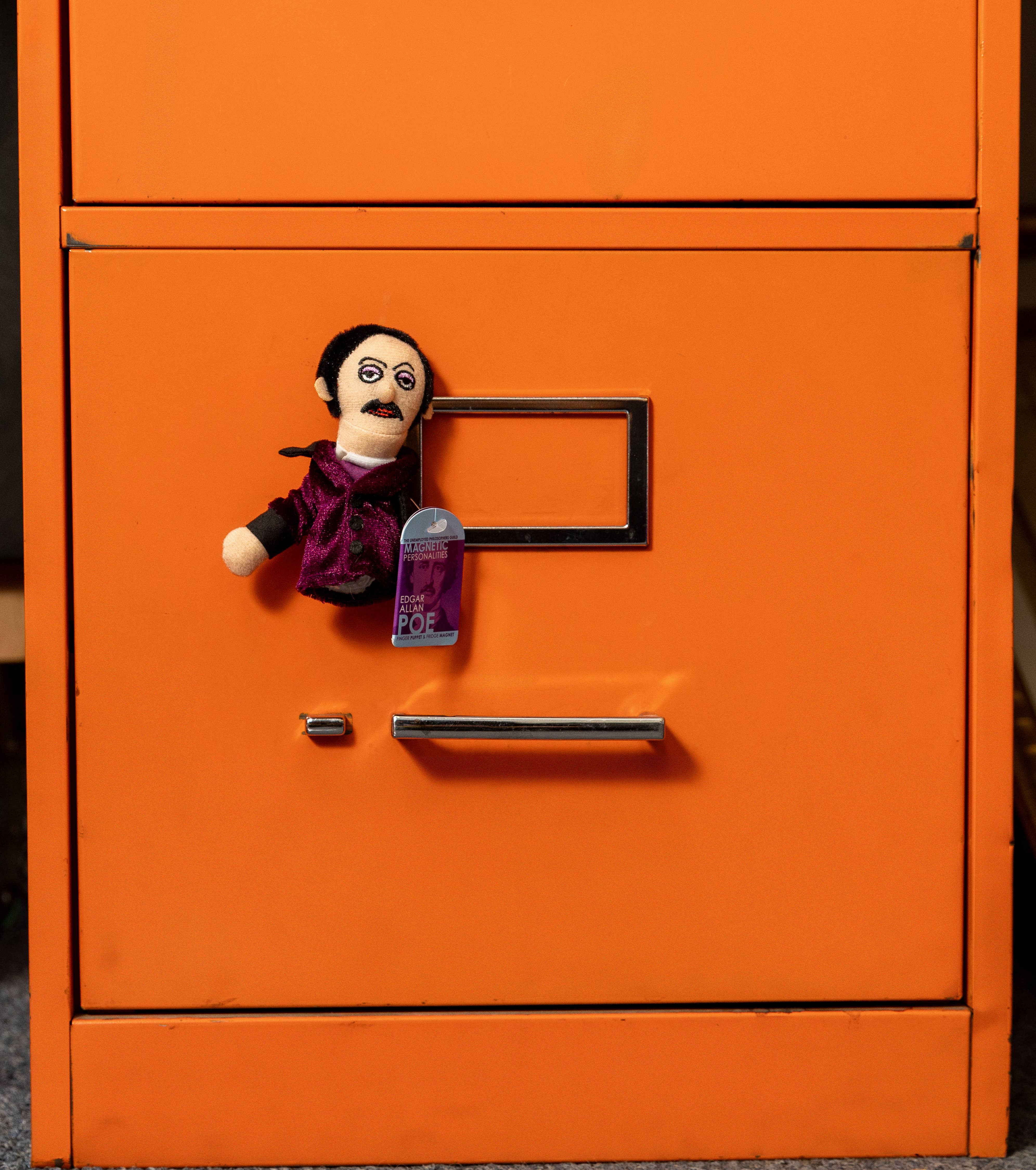 Unemployed Philosophers Guild - Vente Marionnette à doigt – enfant et bébé - Marionnette à doigts Edgar Allan Poe1