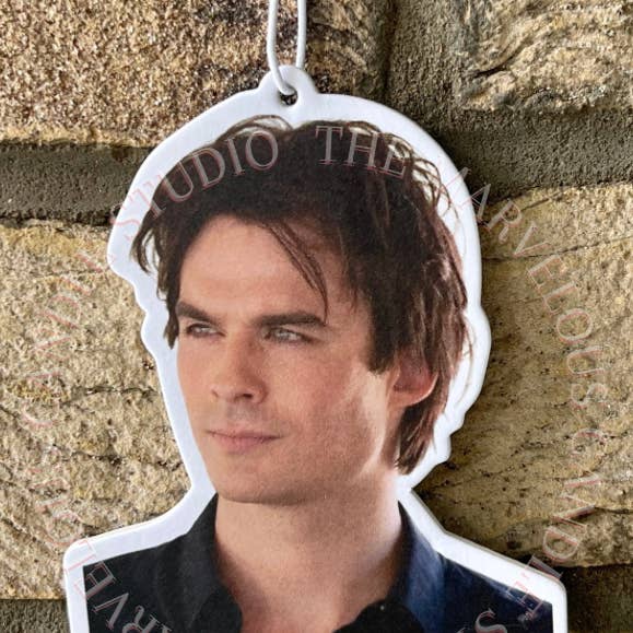 Marvelous Candle Studio - Vente Désodorisant pour voiture – unisexe - Désodorisant Damon Salvatore0