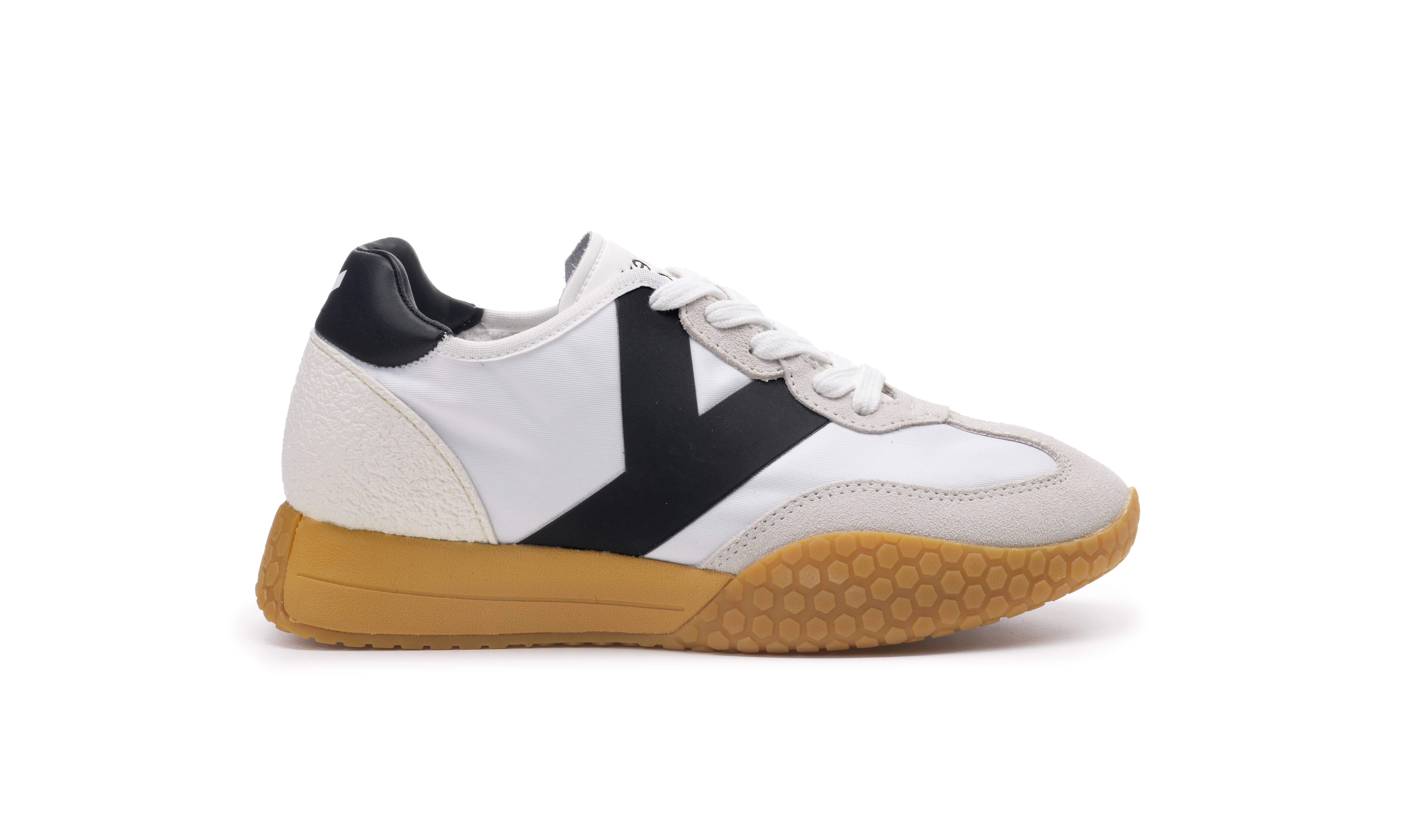 KEH-NOO - Wholesale Lifestyle Sneakers - Men's - Contemporary Vintage Italian Designed Sneakers - The Choco15