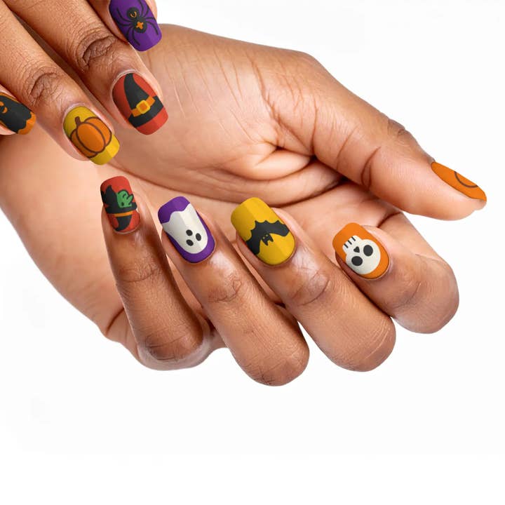 FYNE BODY - Wholesale Press-on/fake nails - Candy Corn Cuties Multicolor Halloween Press-On Nails77
