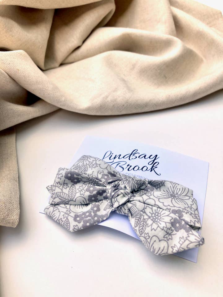 Liberty of London Hair Bow Set för wholesale av Lindsay Brook Designs