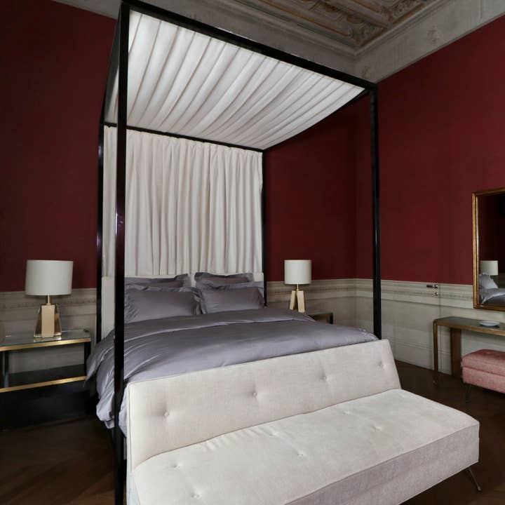 Crown Goose - Wholesale Bedding Set - Sopor Collection, Classic Gray King2