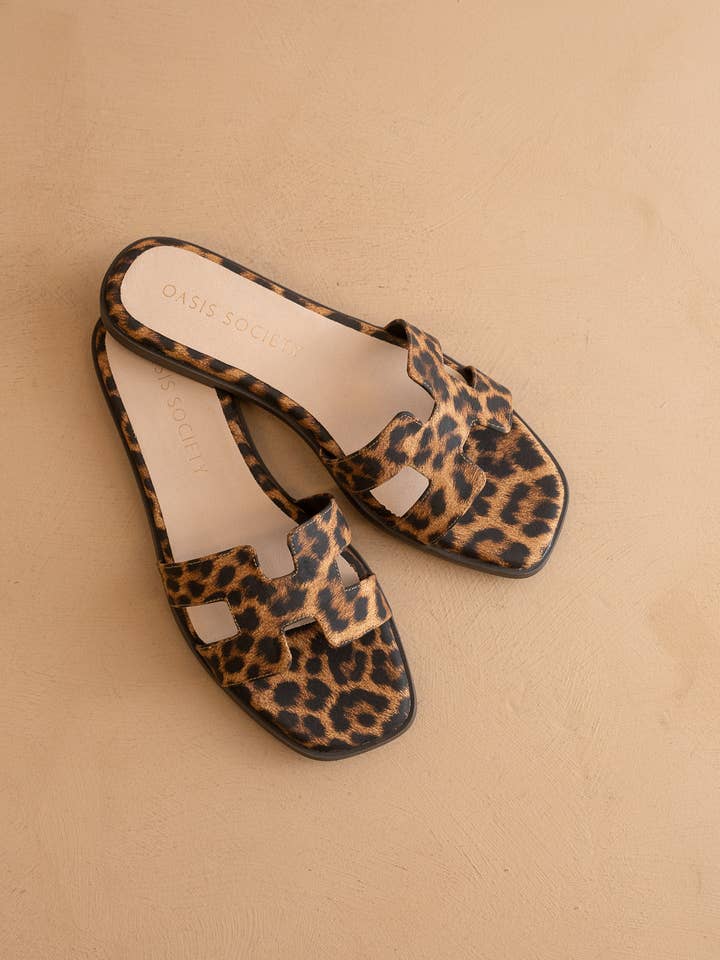 The Everlee | Leopard H-Strap Sandal for wholesale by OASIS SOCIETY